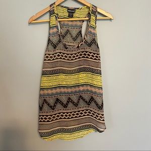 WET SEAL geometric print flowy tank sz M